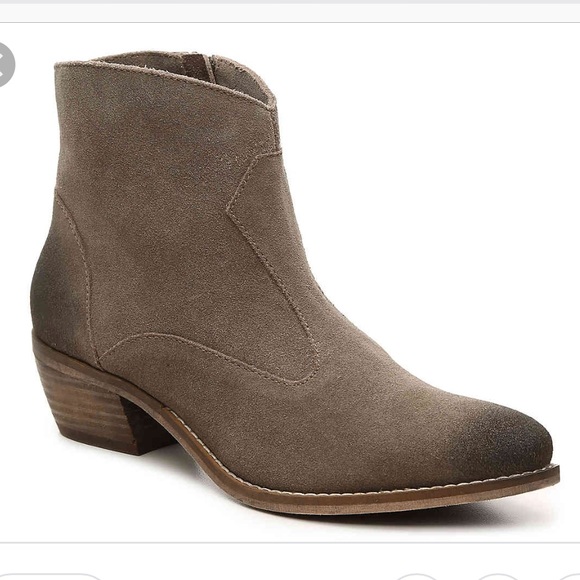 Diba Shoes - Diba leather western zippered ankle booties